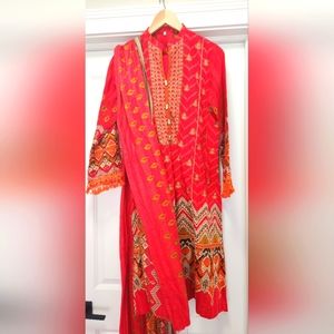 3 pcs cotton suit. NEW